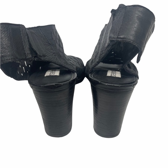 Steve Madden Leala Open Toe Bootie Black Size 7.5 - Picture 7 of 11